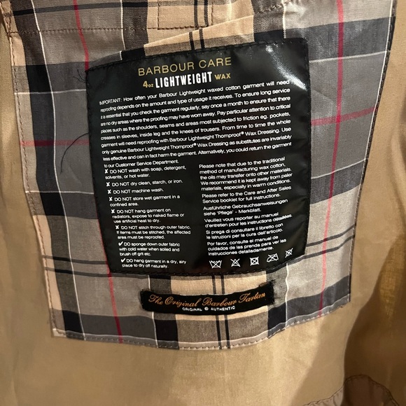 Men’s lightweight BARBOUR jacket. Worn less than 5 times. - Picture 10 of 16